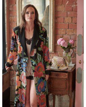 ONEHUNDRED STARS WOVEN FLOWER BLACK CREPE GOWN