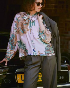 ONE HUNDRED STARS PUSSY BOW BLOUSE CRANE PLASTER PINK