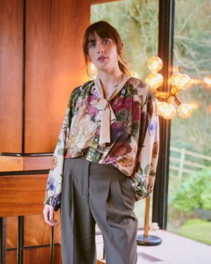 ONE HUNDRED STARS PUSSY BOW BLOUSE PRIMULA STONE