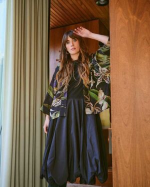 ONE HUNDRED STARS CREPE KIMONO ORCHID BLACK