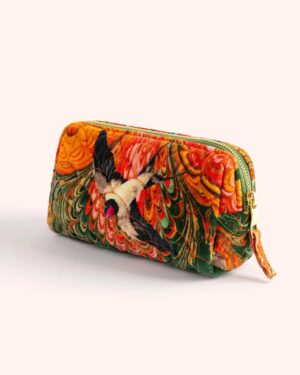 POWDER QUILTED VANITY BAG MARBLED SWALLOW