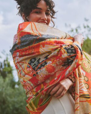 ONE HUNDRED STARS SCARF FANS SCARLET