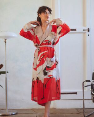 ONE HUNDRED STARS GOWN STORK SCARLET