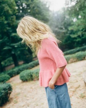 MOS MOSH O-NECK FRILL SHORT SLEEVE  KNIT DUSTY ROSE